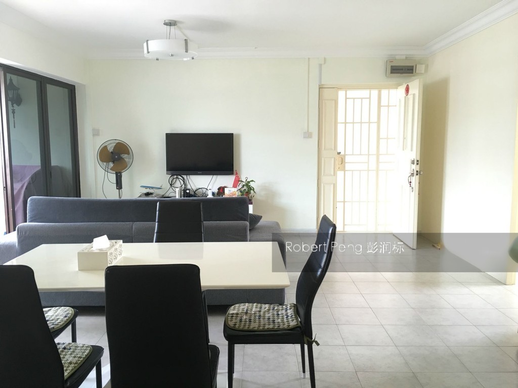 Blk 223A Compassvale Walk (Sengkang), HDB 5 Rooms #136551642